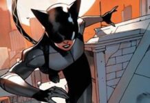 Absolute Catwoman #2 is a fun read but the series still feels like Batman mixed with Catwoman