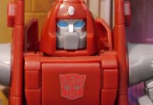Transformers: Age of The Primes – Powerglide is a great update to the classic character